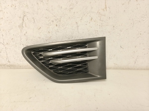   Front fender trim (flare)  - LH22081000 