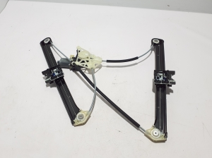   Rear side door window regulator  - 4M0839462A 