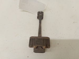 Rear side door opening limiter - 7176808
