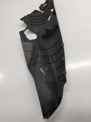 Suzuki Swace I (2020–2026) Tagumise toe sisekujundus 6255202770 - 2