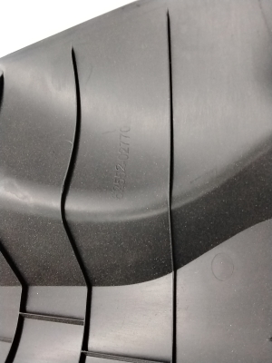 Suzuki Swace I (2020–2026) Tagumise toe sisekujundus 6255202770 - 5