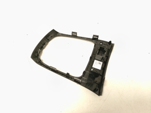 Opel Astra K (2015–2021) Käigukangi viimistlus 39028733 - 4
