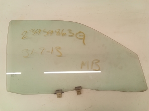 Front door glass - 43R00082