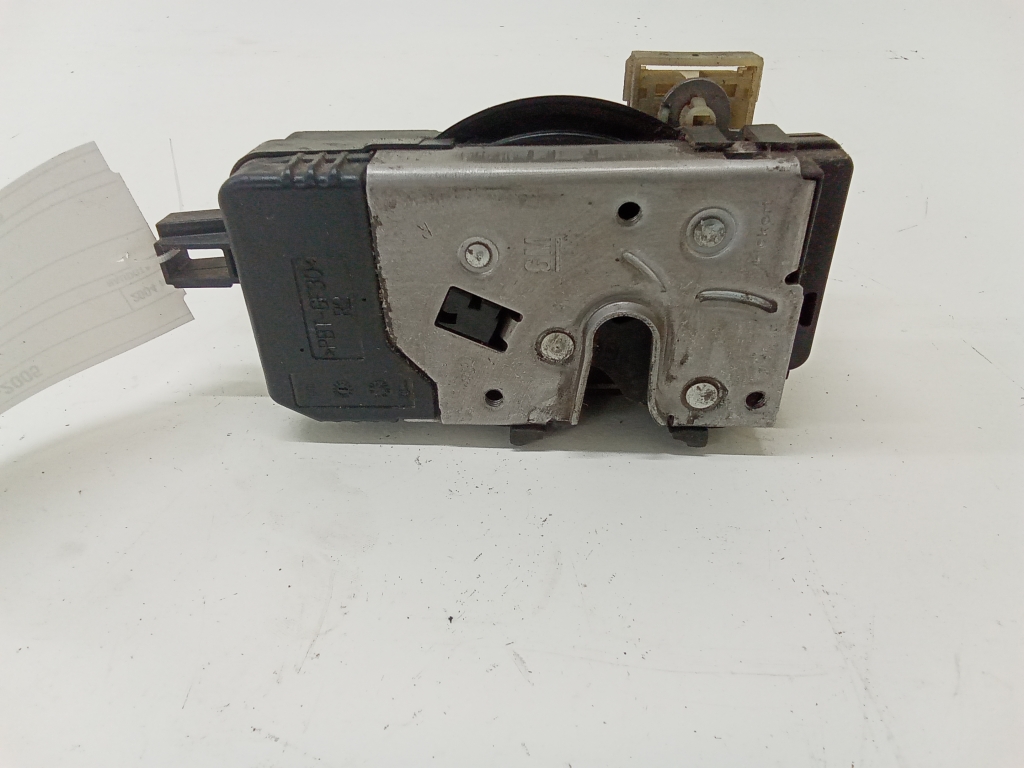Opel Signum (2003–2008) Front door lock 13157762 Opel Signum (2003–2008) Front door lock 13157762