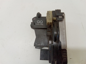 Opel Signum (2003–2008) Front door lock 13157762 - 2