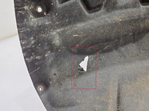 AUDI Q7 (2015–2026) Aizmugurējais apakšspārns 4M0810171J - 2