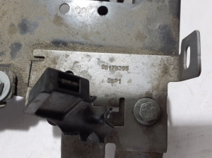 Peugeot 308 III (2021–2026) Battery holder 9817230480 - 3