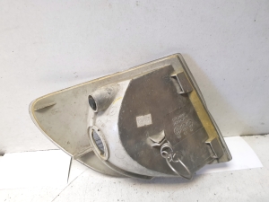 Mercedes Benz 100 631 (1981–1996) Eesmine suunatuli 014401508L - 2