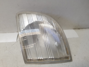 Mercedes Benz 100 631 (1981–1996) Eesmine suunatuli 014401508L - 3