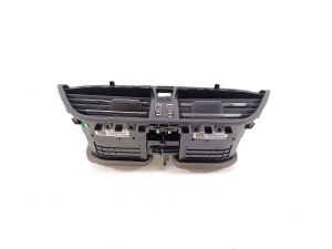Ford Kuga III (2020–2026) Dashboard air vent grilles JX7B19K617AP3UAW - 4