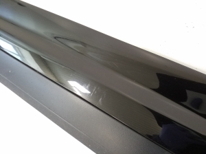 Porsche Cayenne (2010–2017) Front door molding 7P5837787Q - 5
