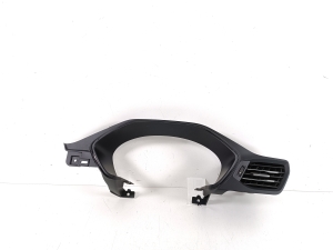   Instrument cluster trim  - LV4BS044D70HJW 