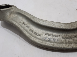 AUDI Q7 (2015–2026) Rear control arm 4M0505397P - 2