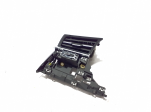 AUDI Q7 (2015–2026) Dashboard air vent grilles 4M8820901H - 4