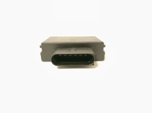 AUDI A4 B9 (2015–2026) Fuel pump control module 8W0906121B - 3
