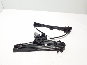 Peugeot 308 III (2021–2026) Front door window regulator 9830815080 - 3