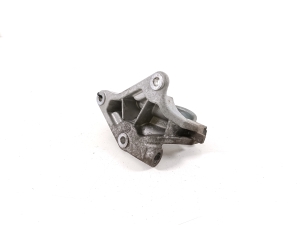 Ford Kuga III (2020–2026) Front drive shaft bracket LX673K305DB - 2