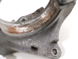 Ford Kuga III (2020–2026) Front drive shaft bracket LX673K305DB - 3