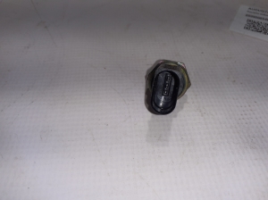 AUDI Q7 (2015–2026) Fuel rail pressure sensor 059906054L - 2