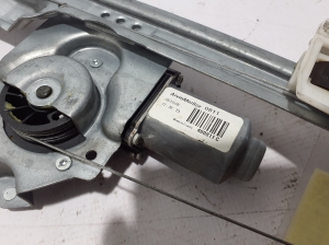 RENAULT Modus (2004–2012) Front door window regulator 8200748381 - 3