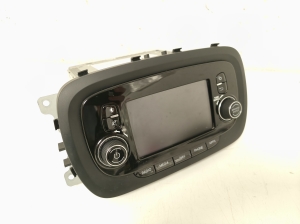 FIAT 500X (334) (2014–2026) Radio (head unit) 07356616980 - 4
