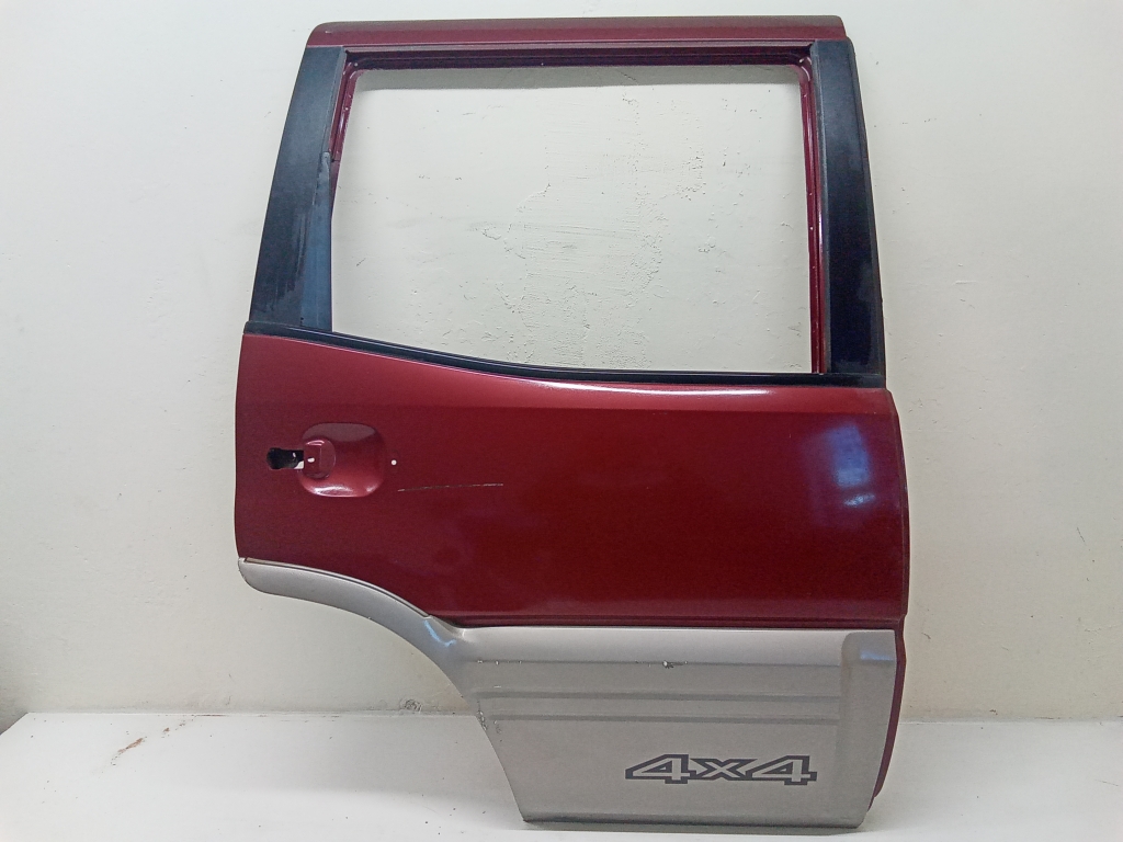 NISSAN Terrano R20 (1996–2007) Rear side doors 821001F230 NISSAN Terrano R20 (1996–2007) Rear side doors 821001F230