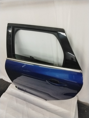 Ford Focus (2011–2018) Tagumised küljeuksed ja nende osad 1835851 - 4
