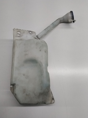 NISSAN Qashqai (2006–2013) Front washer fluid reservoir 28910JD000 - 4