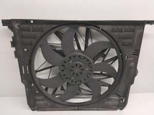 BMW 5 SERIES F10 (2010–2017) Dzesēšanas ventilators un tā daļas 8509740 - 5