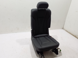 AUDI Q7 (2015–2026) Rear seat and its components - 2