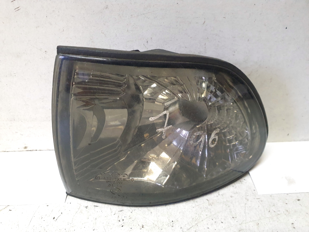 BMW 7 SERIJA E38 (1994–2001) Blinker vorne 014441518L BMW 7 SERIJA E38 (1994–2001) Blinker vorne 014441518L