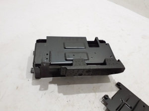 AUDI Q7 (2015–2026) Batteriehalter 4M0916352 - 4