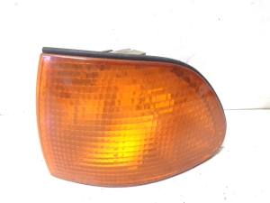Blinker vorne - 63138352135