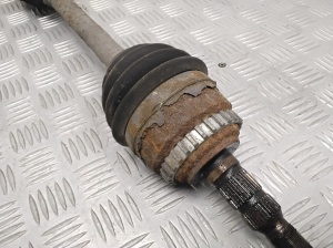 Opel Meriva (2003–2010) Esimene veovõll ja selle osad - 4