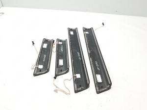 AUDI Q7 (2015–2026) Inner sill trim - 5