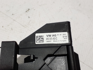 AUDI Q7 (2015–2026) Positive cable terminal 4N0915459C - 2
