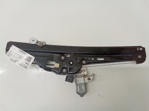 Rear side door window regulator - 7034388