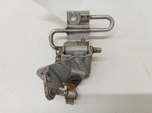 AUDI A6 C6 (2004–2011) Charnière inférieure de porte avant 8E0831411E - 2