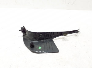 Peugeot 308 III (2021–2026) Inner sill trim 9832183180 - 3