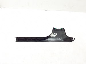 Peugeot 308 III (2021–2026) Inner sill trim 9833746080 - 2