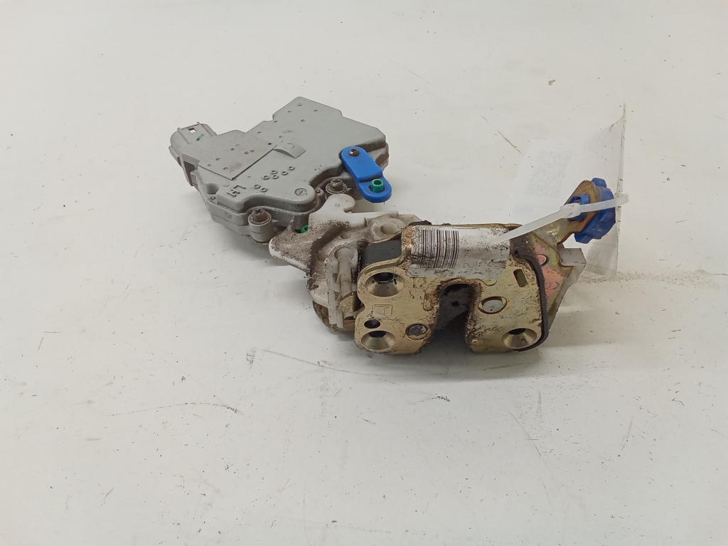 NISSAN Terrano R20 (1996–2007) Front door lock A1964 NISSAN Terrano R20 (1996–2007) Front door lock A1964