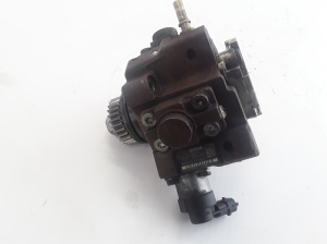 RENAULT Master III (2010–2017) Kraftstoffpumpe 8201024003 - 4