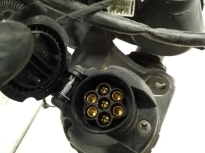 Honda CR-V (2012–2016) Tow hitch and its parts - 5