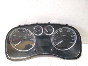 Instrument cluster - P9646742280  216518703