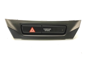   Warnblinkschalter  - M68P105PK 