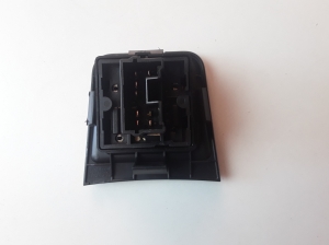 Mitsubishi Outlander (2012–2021) Heated seat switch 8050A215ZZ - 3