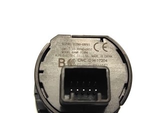Suzuki Baleno II (2015–2026) Ignition switch 3729068P01 - 5