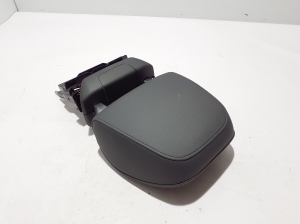 AUDI Q7 (2015–2026) Front seat headrest 4M0881901BL - 2