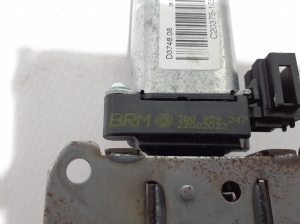 AUDI Q7 (2015–2026) Front seat motor 3Q0959247 - 2