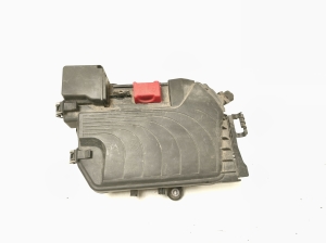 Mercedes Benz A-Class 176 (2012–2018) Fuse boxes A2469060093 - 2